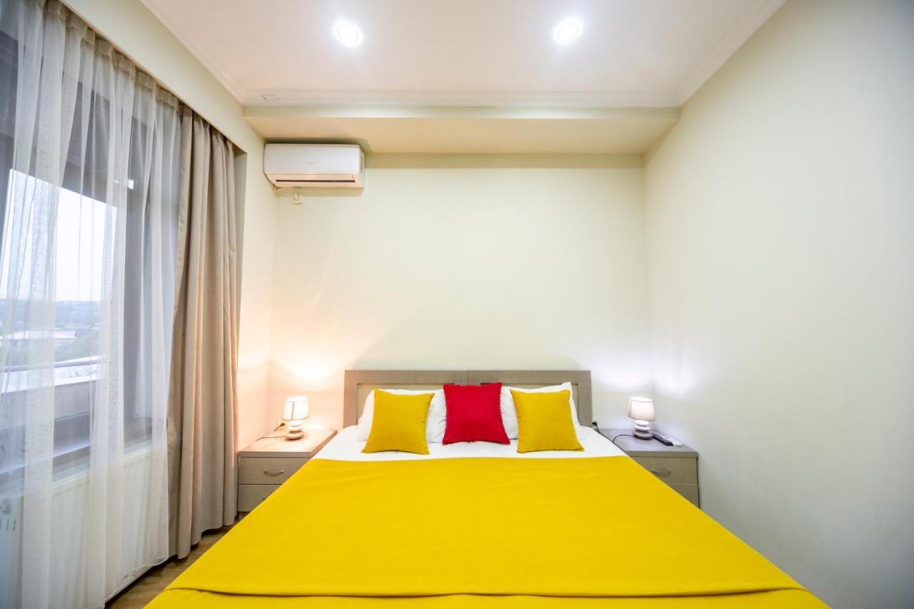 Tskaltubo Hotel Terrace Luaran gambar